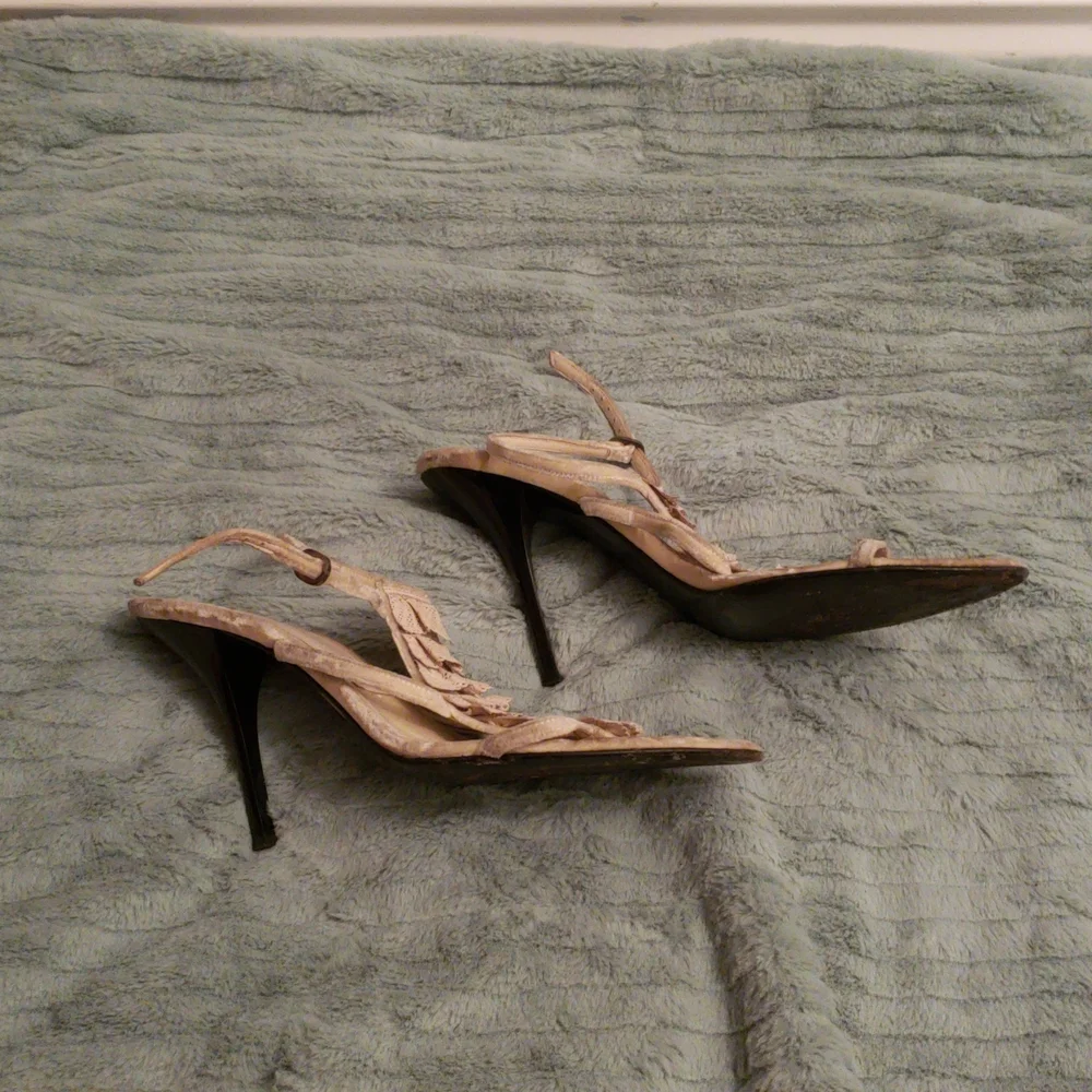 SERGIO ROSSI HEELS - Picture 4 of 8